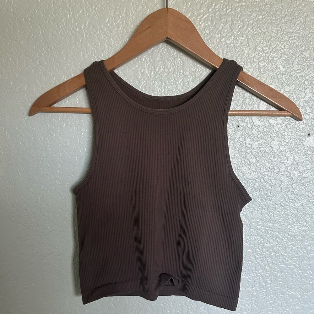 ribbed tank top